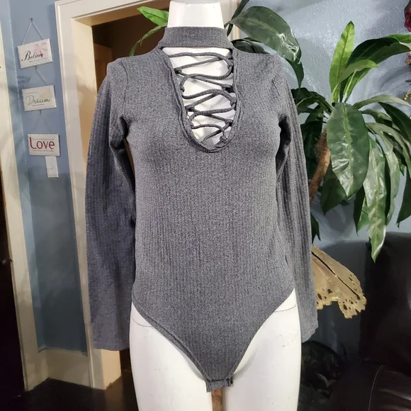 Gray Longsleeved Choker Neckline Caged Bodysuit New Mix S-M - Picture 4 of 9